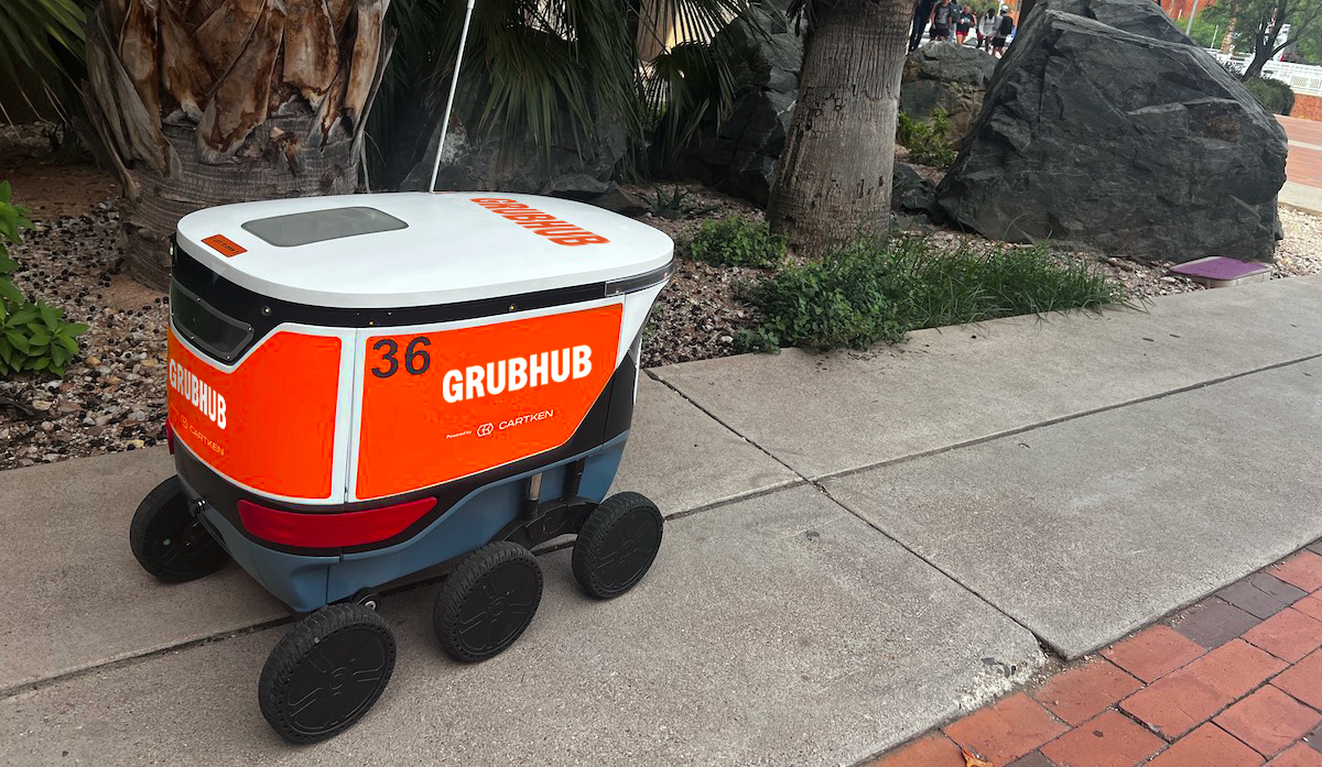 How the University of Arizona Uses Grubhub and Cartken for Robot Delivery